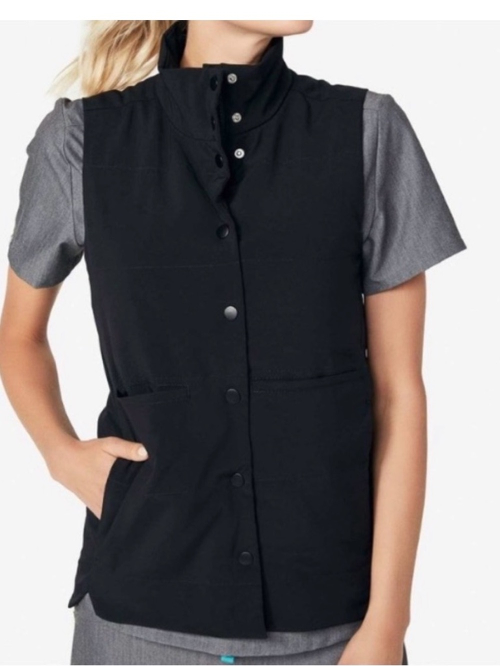 FIGS black vest button mock neck casual athleisure layer size Small